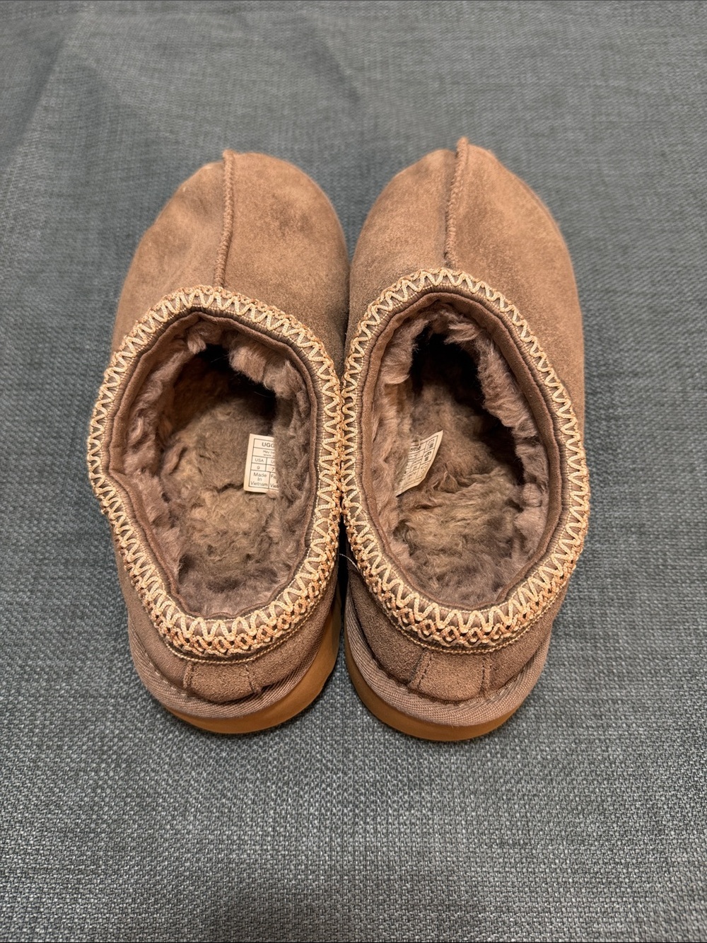 UGG Tasman slippers Women's Size 9 Grey Tan Slip-on Style 5955 - Picture 12 of 13